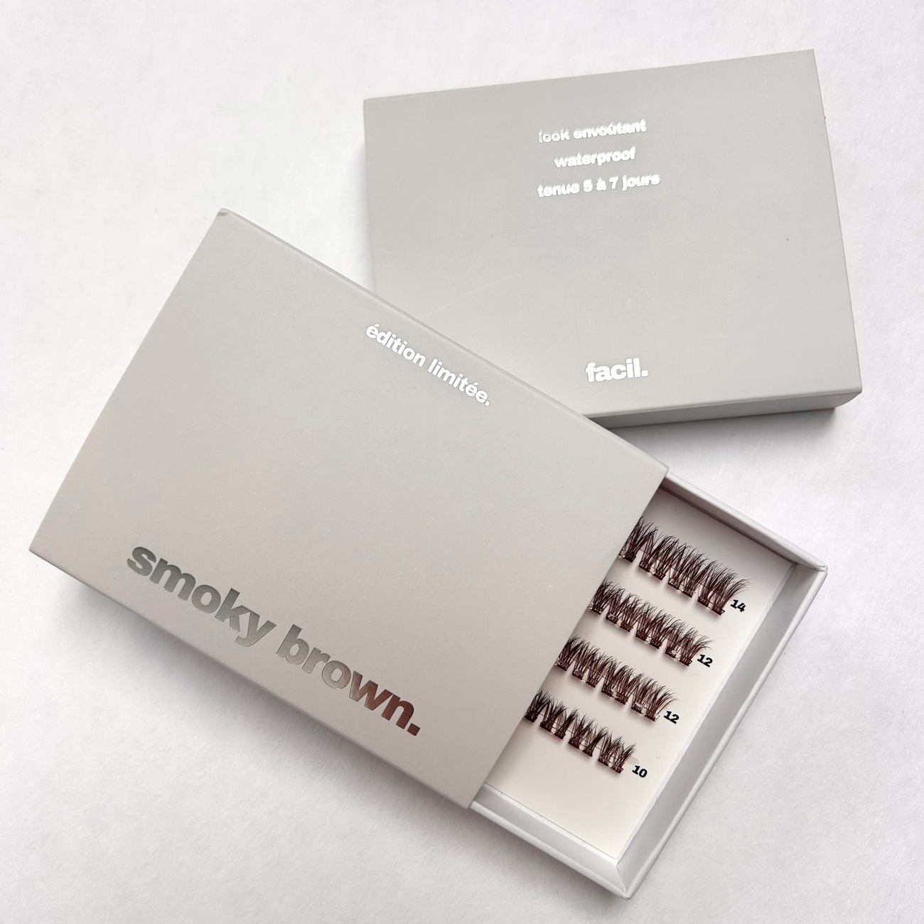 SMOKY BROWN.